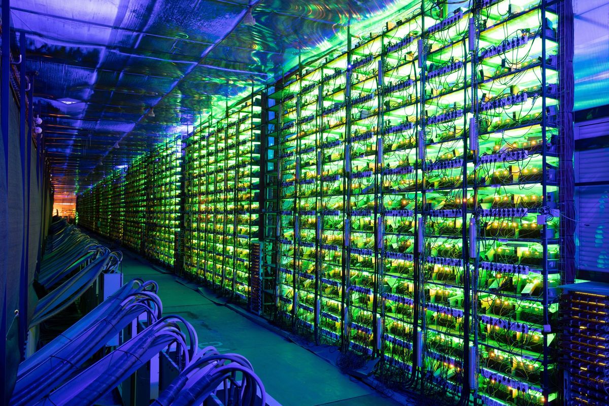 You are currently viewing How does Bitcoin mining work: A Guide on how to start bitcoin mining